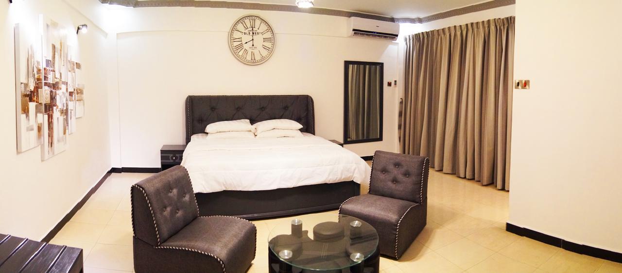 Econo Lodge Дар ес Саалам Екстериор снимка